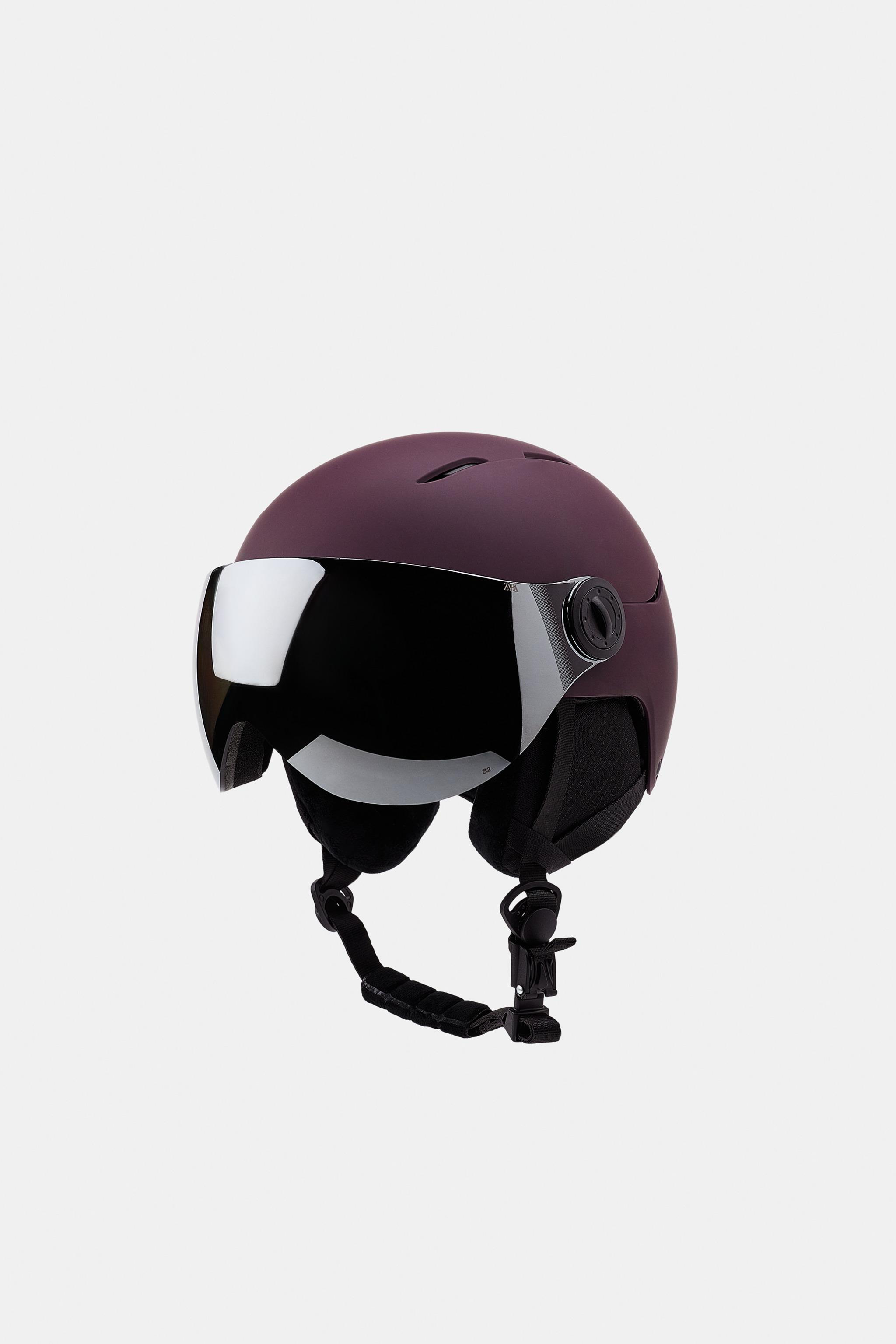 HELMET WITH RECCO® TECHNOLOGY SKI COLLECTION GOGGLES